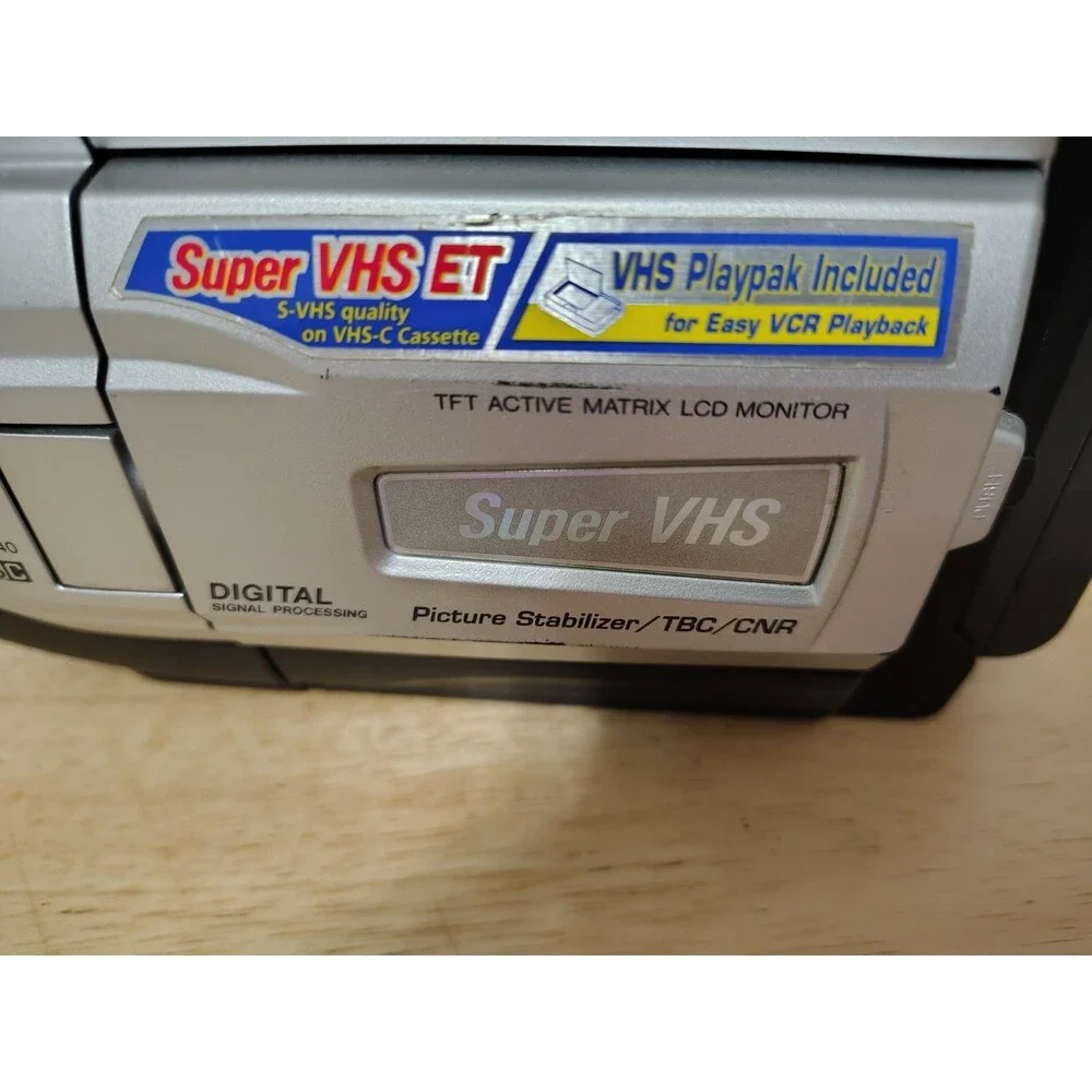 JVC Super VHS Camcorder Model GR-SXM540U 600x Digital Zoom s VHs C Non Working
